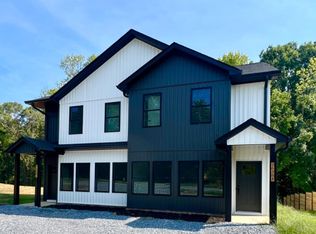 2618 Sunnymeade Rd, Rustburg, VA 24588