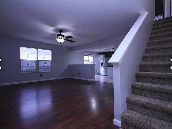3rd image of 9718 Lucille Ct