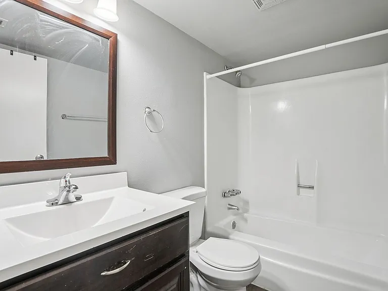 Aspen Apartments in Whitehall — Photo 26