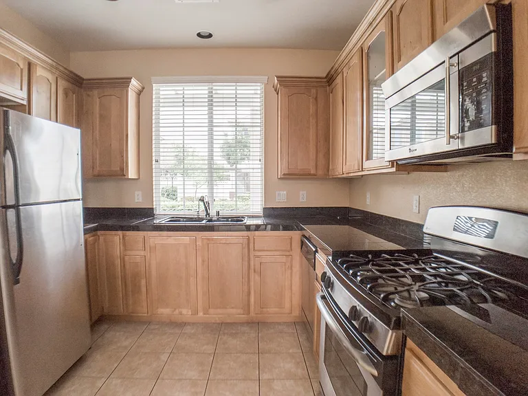 6143 Carson Hills Ave — Photo 3