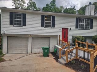 2268 Ramblewood Cir, Decatur, GA 30035