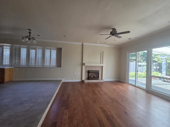 (undisclosed Address), Elk Grove, CA 95624