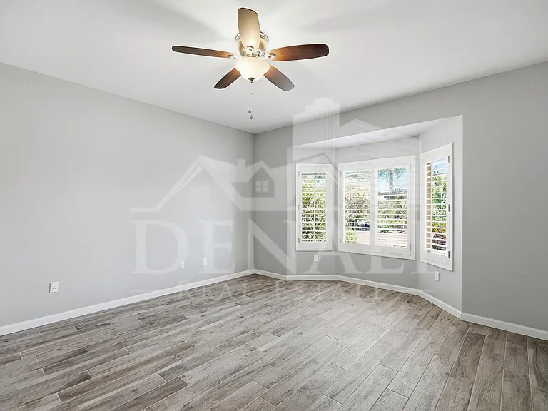 16536 W Rock Springs Ln — Photo 12