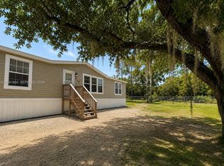 130 Avenue Del Ctr, Clewiston, FL 33440