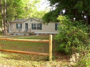 14 Mosse Rd, Saint Helena Island, SC 29920