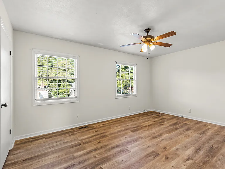 512 Ridley Ave #A — Photo 19