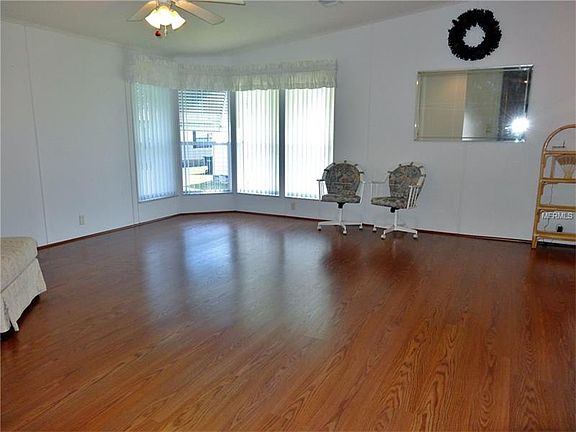 4th image of 6336 Grove Pointe Dr SE
