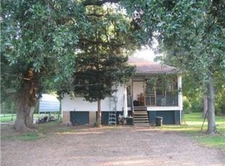 106 2nd St, Colfax, LA 71417
