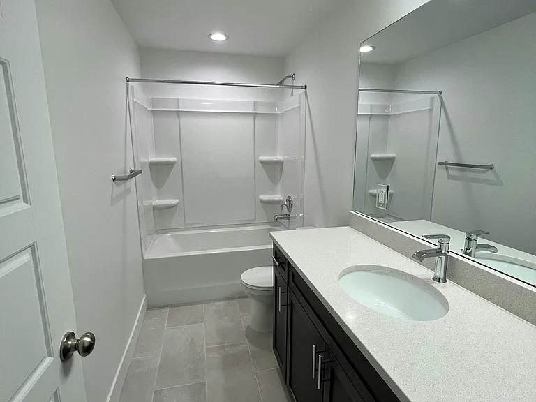 2025 S Sawmill Blvd — Photo 26