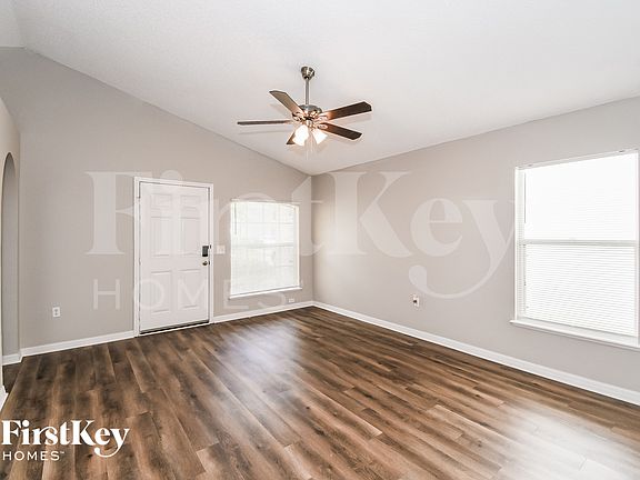 3rd image of 6565 S Gentle Oaks Dr