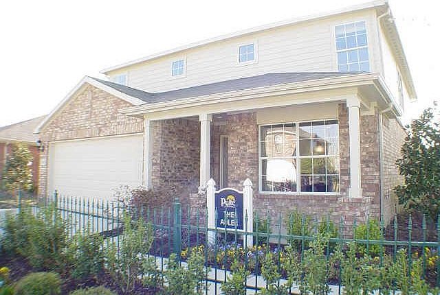 1st image of 10425 Donnis Dr