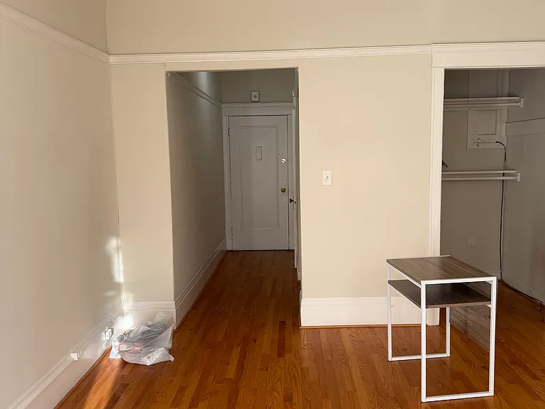 1105 Bush Street — Photo 12