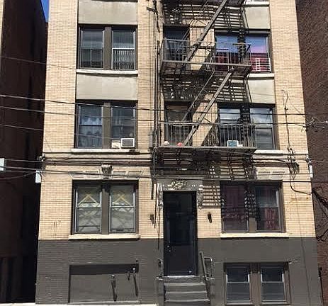 3rd image of 37 Baldwin Ave APT 22
