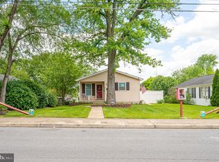 225 N Tuskegee Dr, Martinsburg, WV