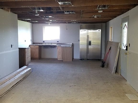 4th image of W6872 Lang Ln