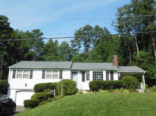 29 Old Orchard Rd, West Springfield, MA 01089