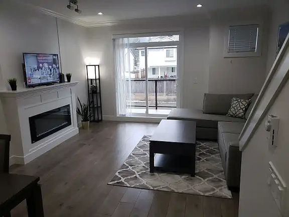5th image of 13898 64th Ave #72