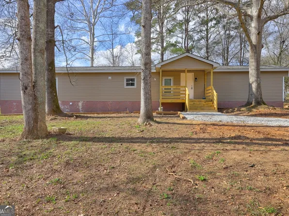 144 Skyland Dr E, Locust Grove, GA 30248