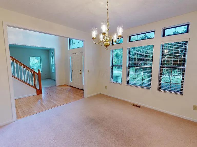 6498 Ringsend Ct — Photo 9