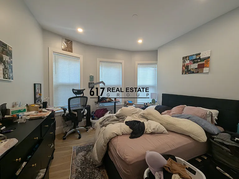 51 Fairbanks St — Photo 12