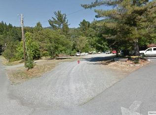 31 Willow Way, Willow Creek, CA 95573