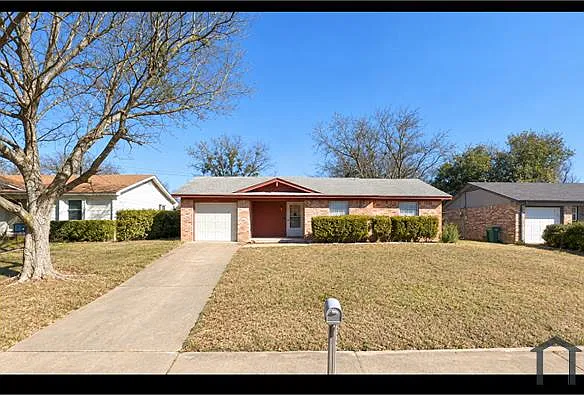 1231 Neptune Dr