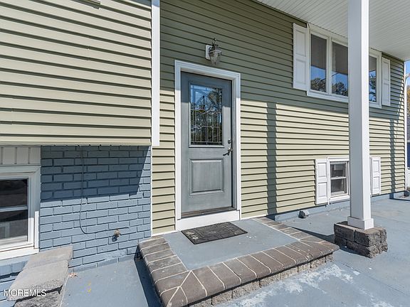 5th image of 573 Fountain Drive