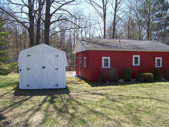 4th image of 18722 Oxbow Dr
