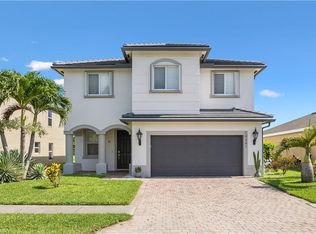 10361 Canal Brook Ln, Lehigh Acres, FL 33936