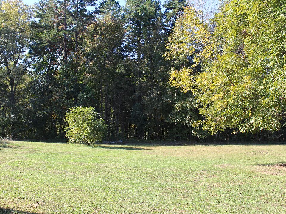 2nd image of 4526 Cindy Ln