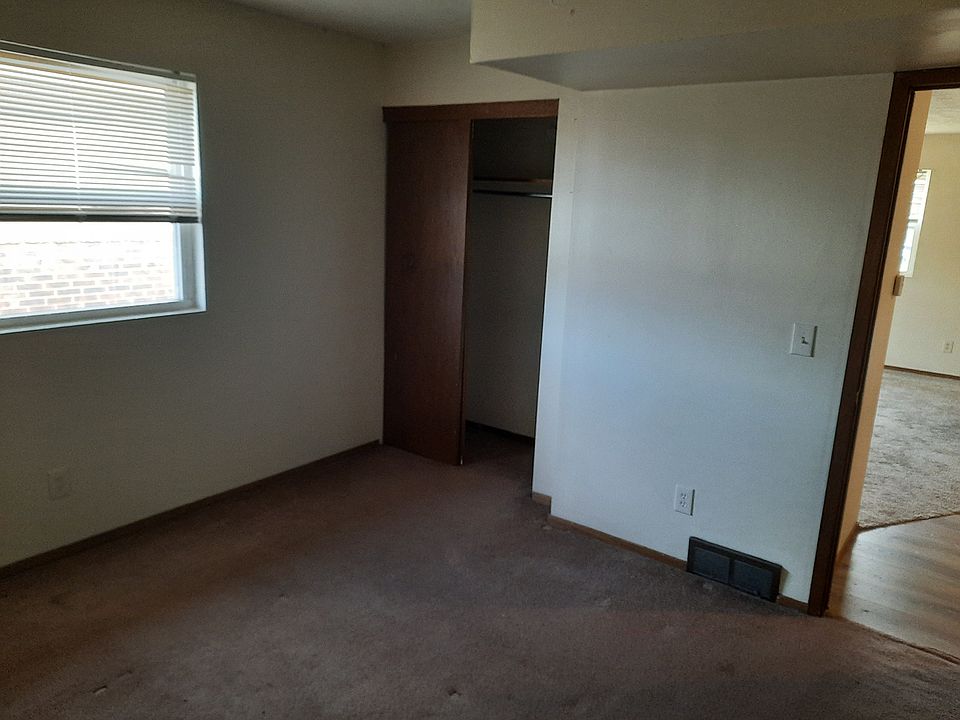 1st image of 3115 Belmont St #B