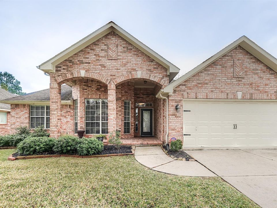 1st image of 3401 Lakeway Ln