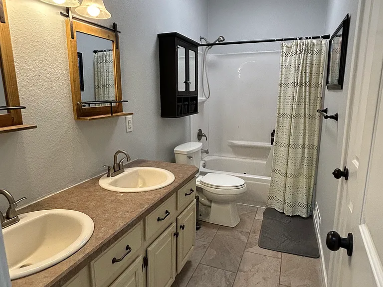 3782 Shaw Blvd — Photo 6
