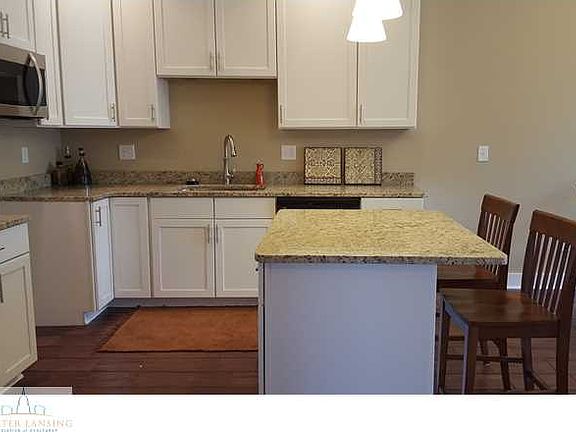 4th image of 5177 Hawk Hollow Dr E