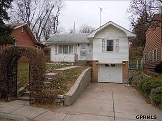 1st image of 6102 S 33rd Ave