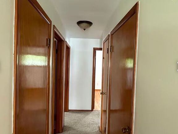 3rd image of 4558 Effie Rd