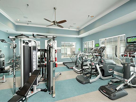 2nd image of 1553 Cullen Blvd #302