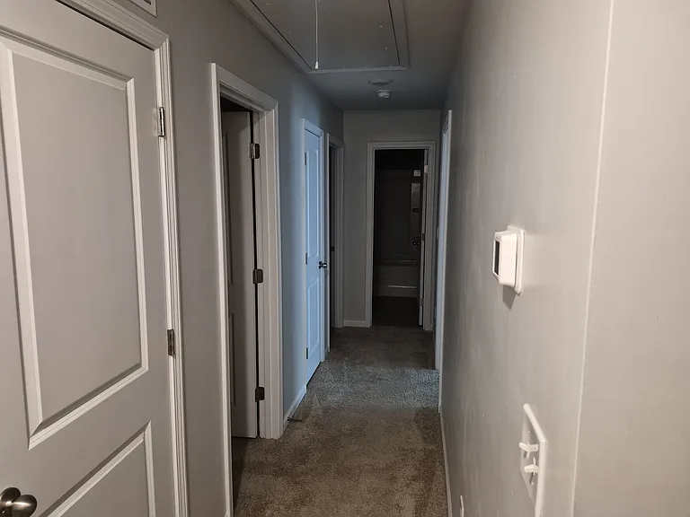 405 Bennington Dr — Photo 12