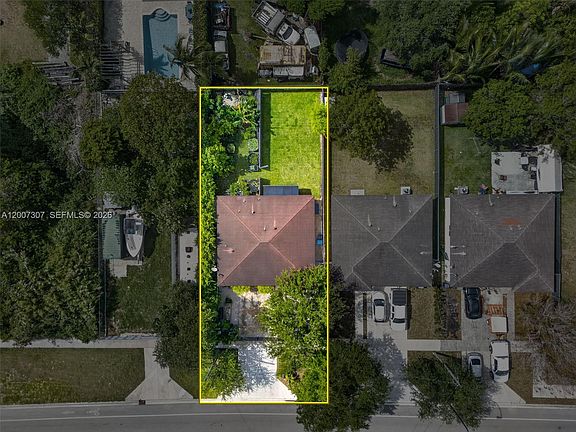 3rd image of 12310 SW 216th St