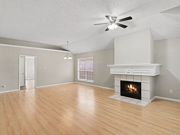 3rd image of 5612 Cancun Dr