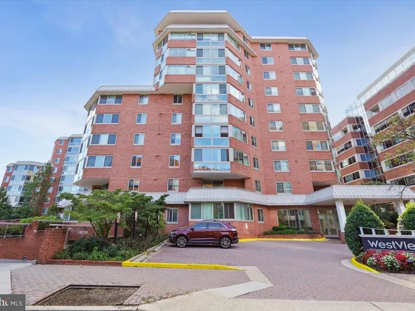 1001 N Vermont St APT 606, Arlington, VA 22201