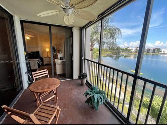 2nd image of 112 Lake Emerald Dr APT 309