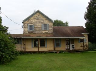 35371 Jones Rd, Centerville, PA 16404