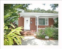 2nd image of 4611 W Sunset Blvd