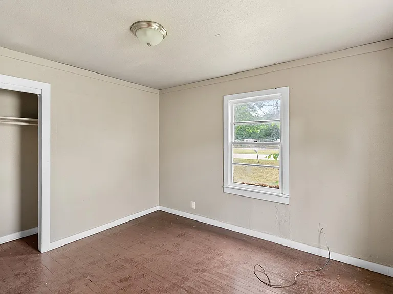 207 County Rd — Photo 8