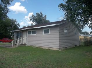 827 S Calhoun Ave, Liberal, KS 67901