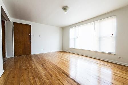 2nd image of 8100 S Marshfield Ave #2