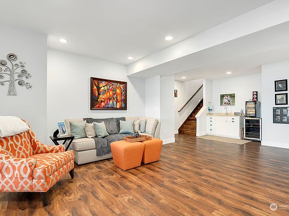 3rd image of 35801 Meridian E