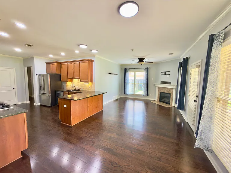570 Winding Valley Cv — Photo 7