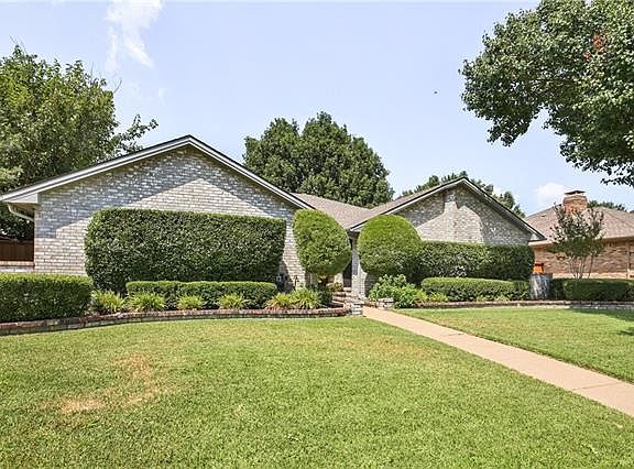 3rd image of 2505 Buttercup Dr